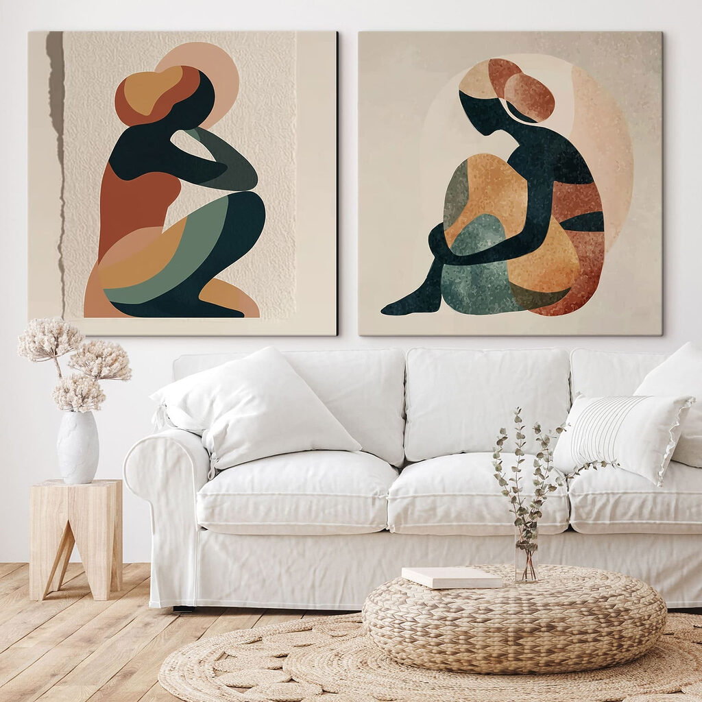 Mulher sentada — interior 1