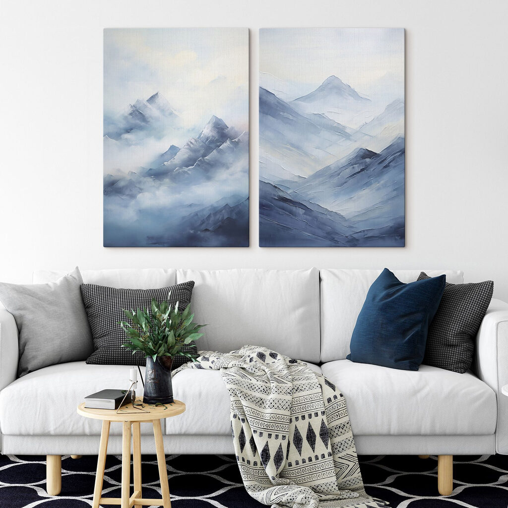 Montanhas sobre névoa azul — interior 2