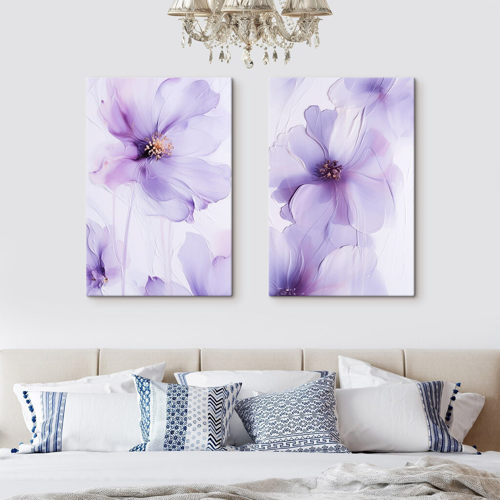 Flores lilás sobre branco — interior 1