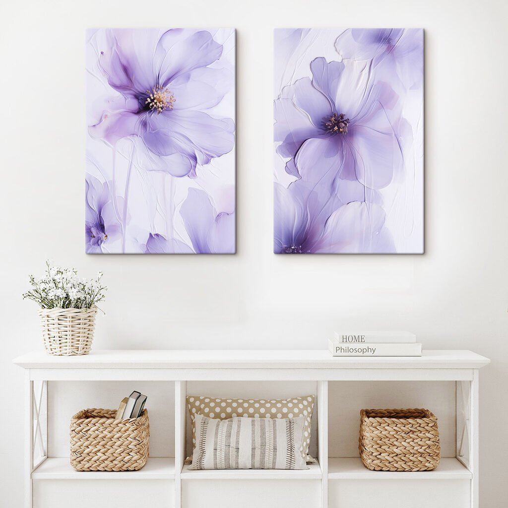 Flores lilás sobre branco — interior 2
