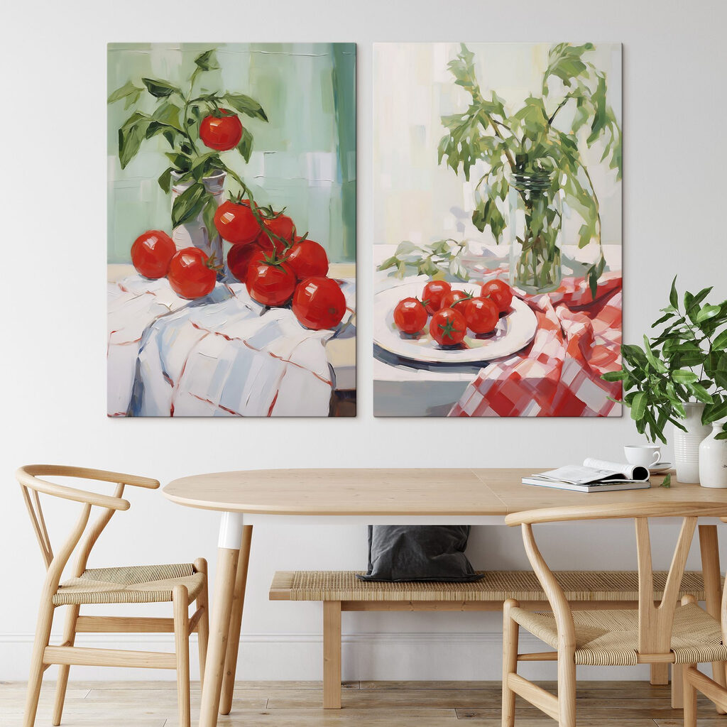 Tomates na janela num interior