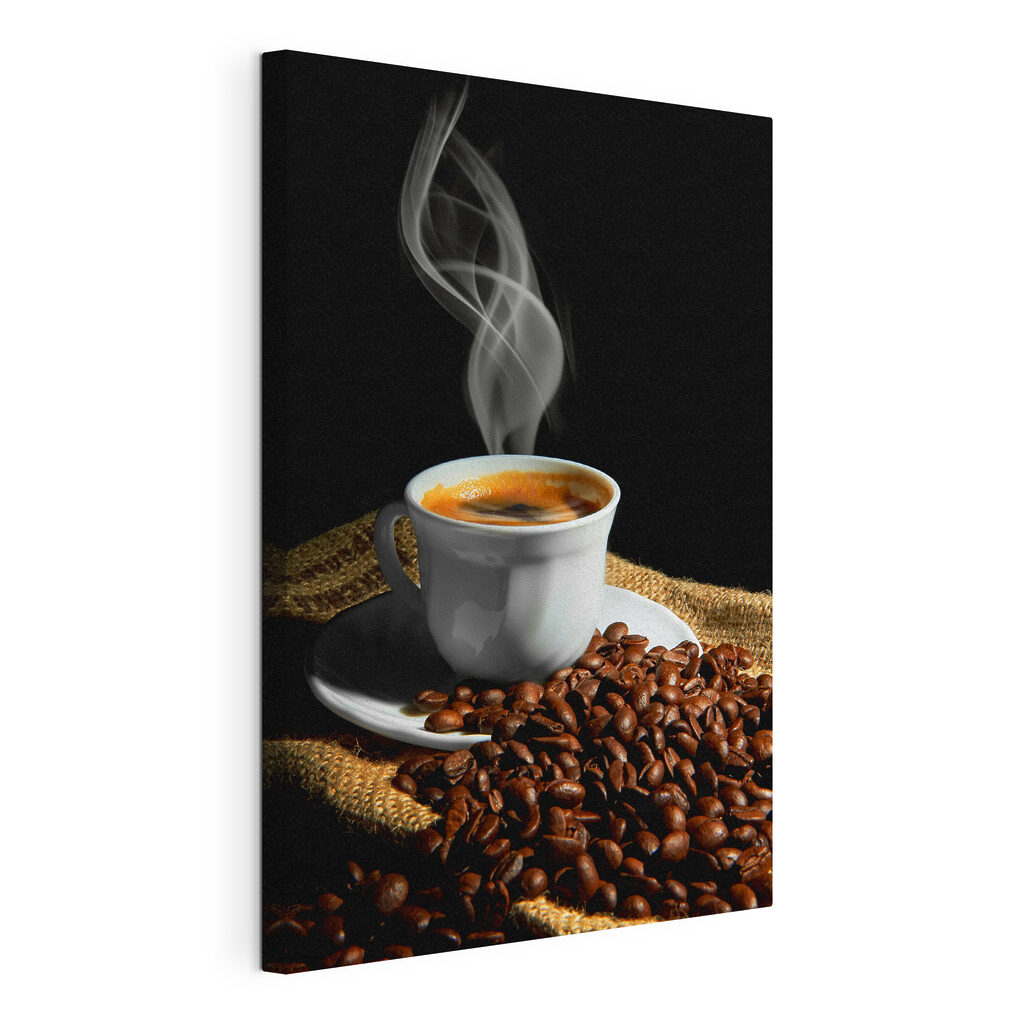 Café recém-feito, tela esticada e borda contínua