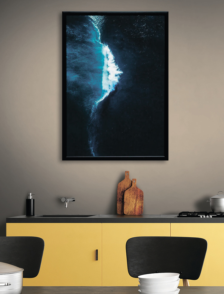 Onda em azul-noite — interior 1