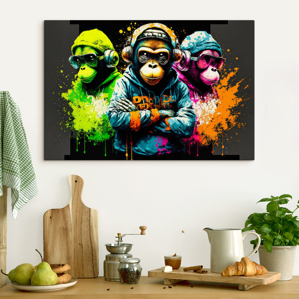 Três macacos com auscultadores — interior 4