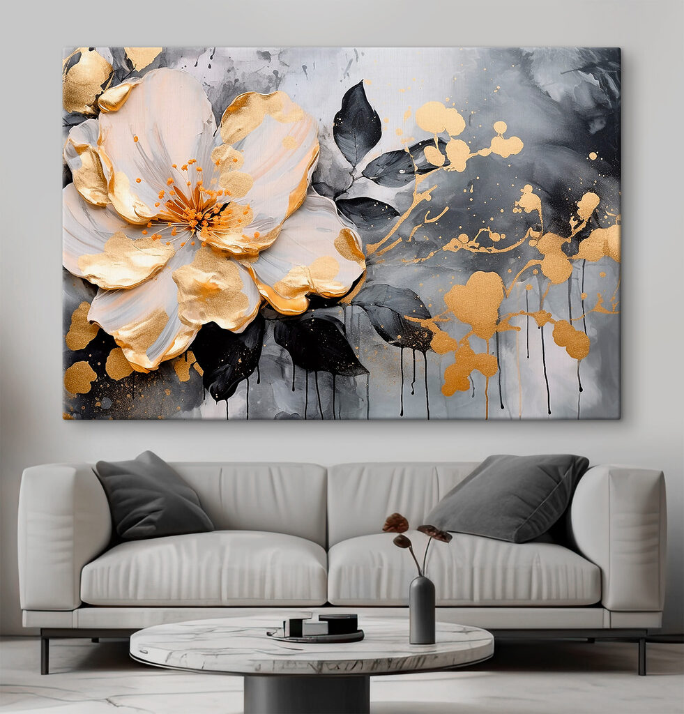 Flor entre salpicos dourados — interior 2