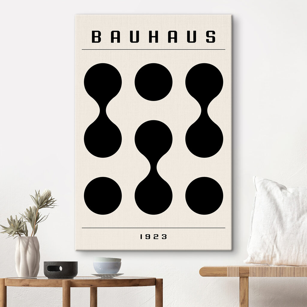 Bauhaus em formas pretas — interior 1