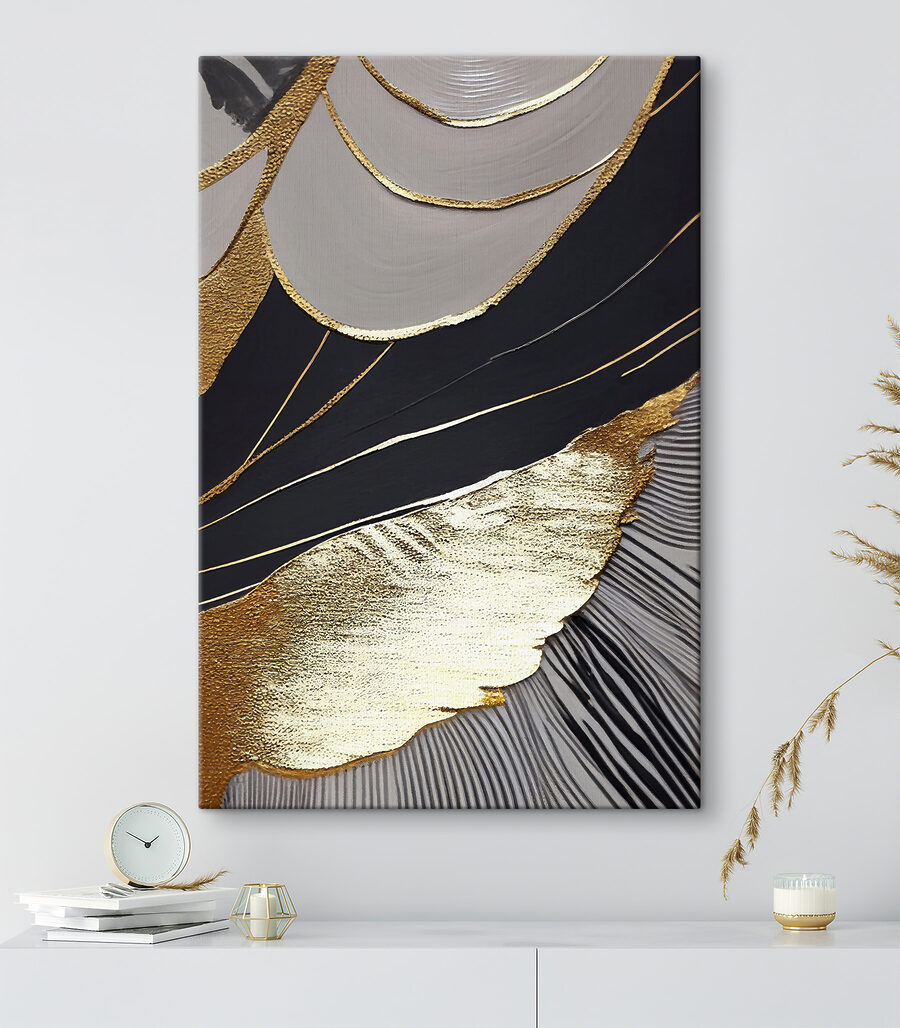 Dourado sobre dobras escuras — interior 4