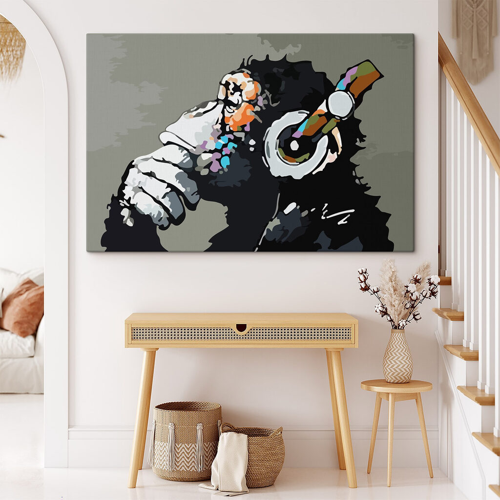 Macaco com auscultadores — interior 4