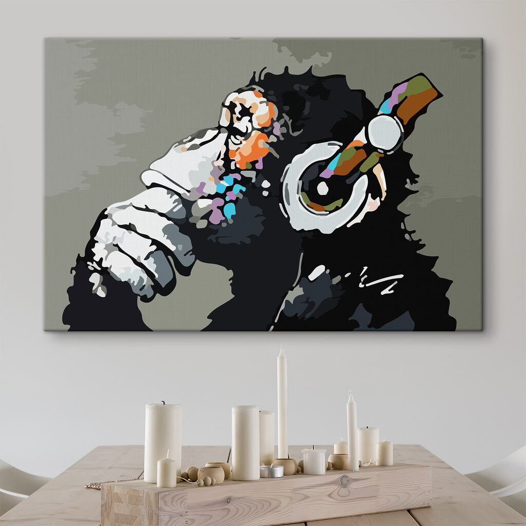 Macaco com auscultadores — interior 2