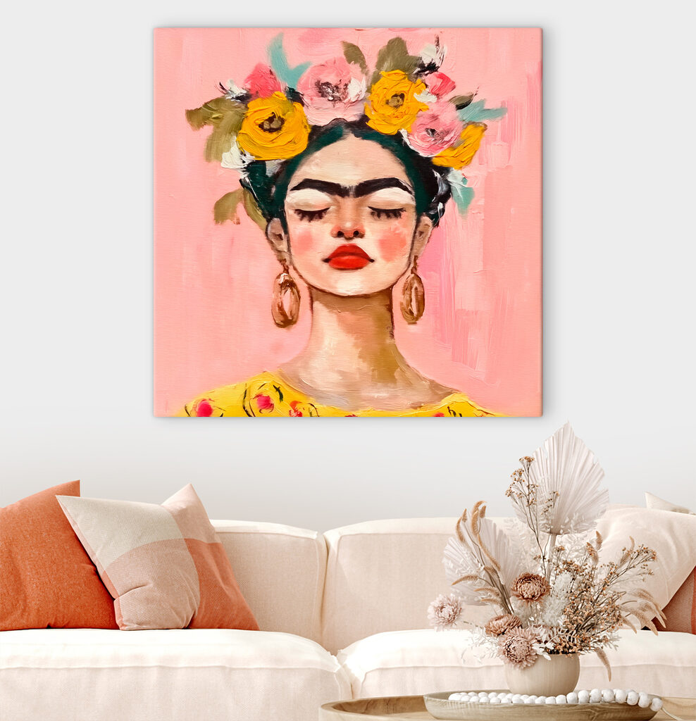 Frida de olhos fechados num interior