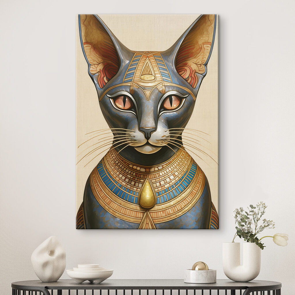 Gato com colar dourado — interior 2