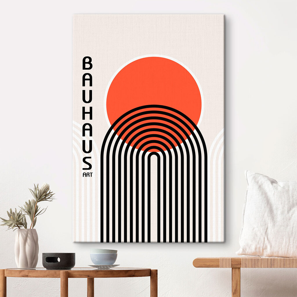 Bauhaus sob sol laranja-avermelhado — interior 1