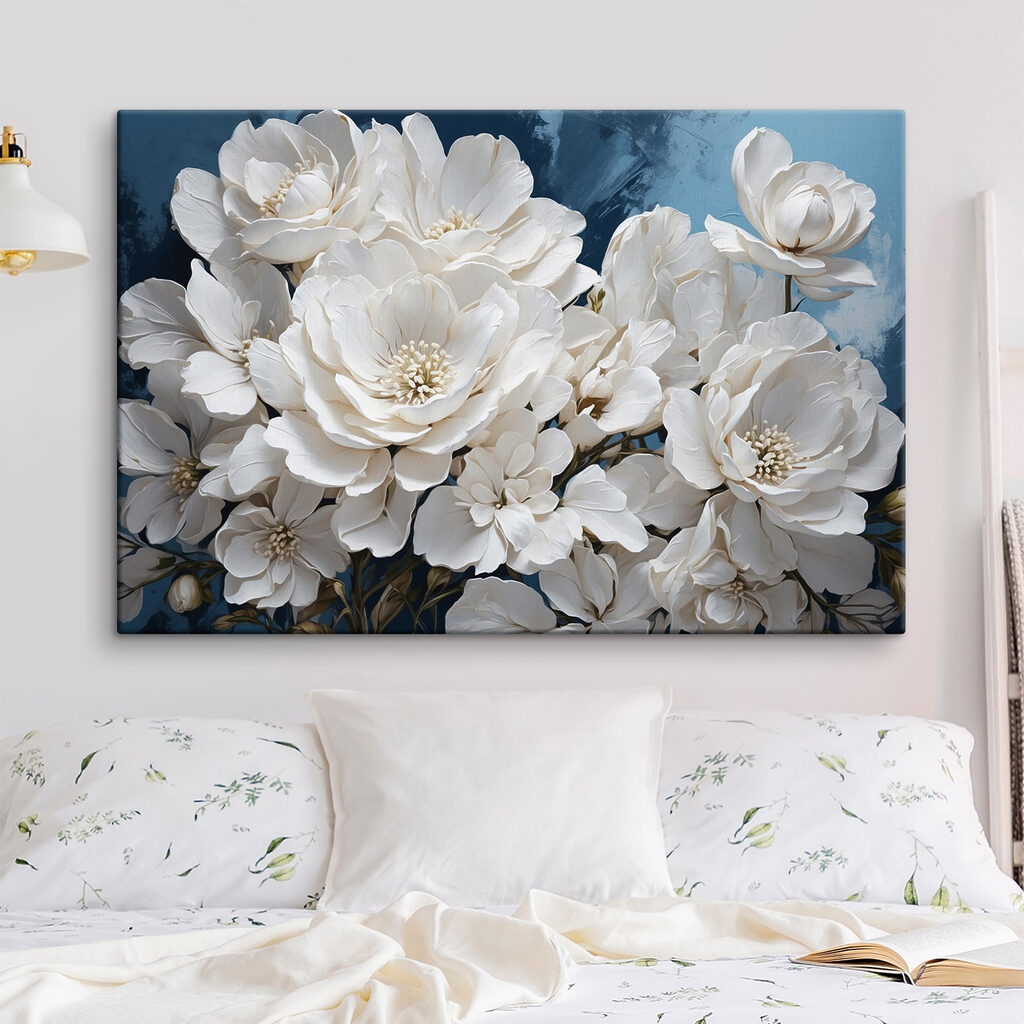 Flores brancas em azul-noite — interior 2