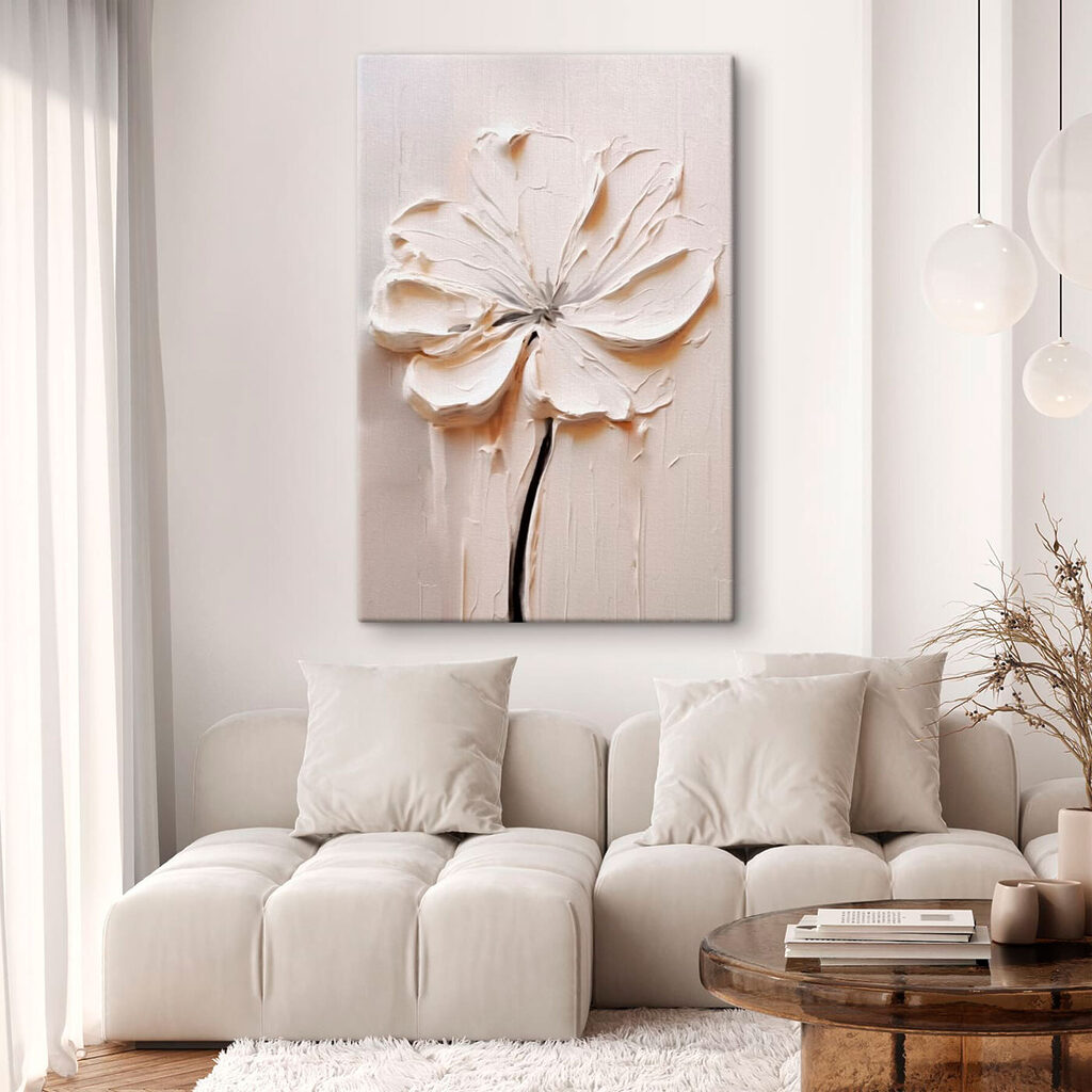 Flor branca em haste — interior 1