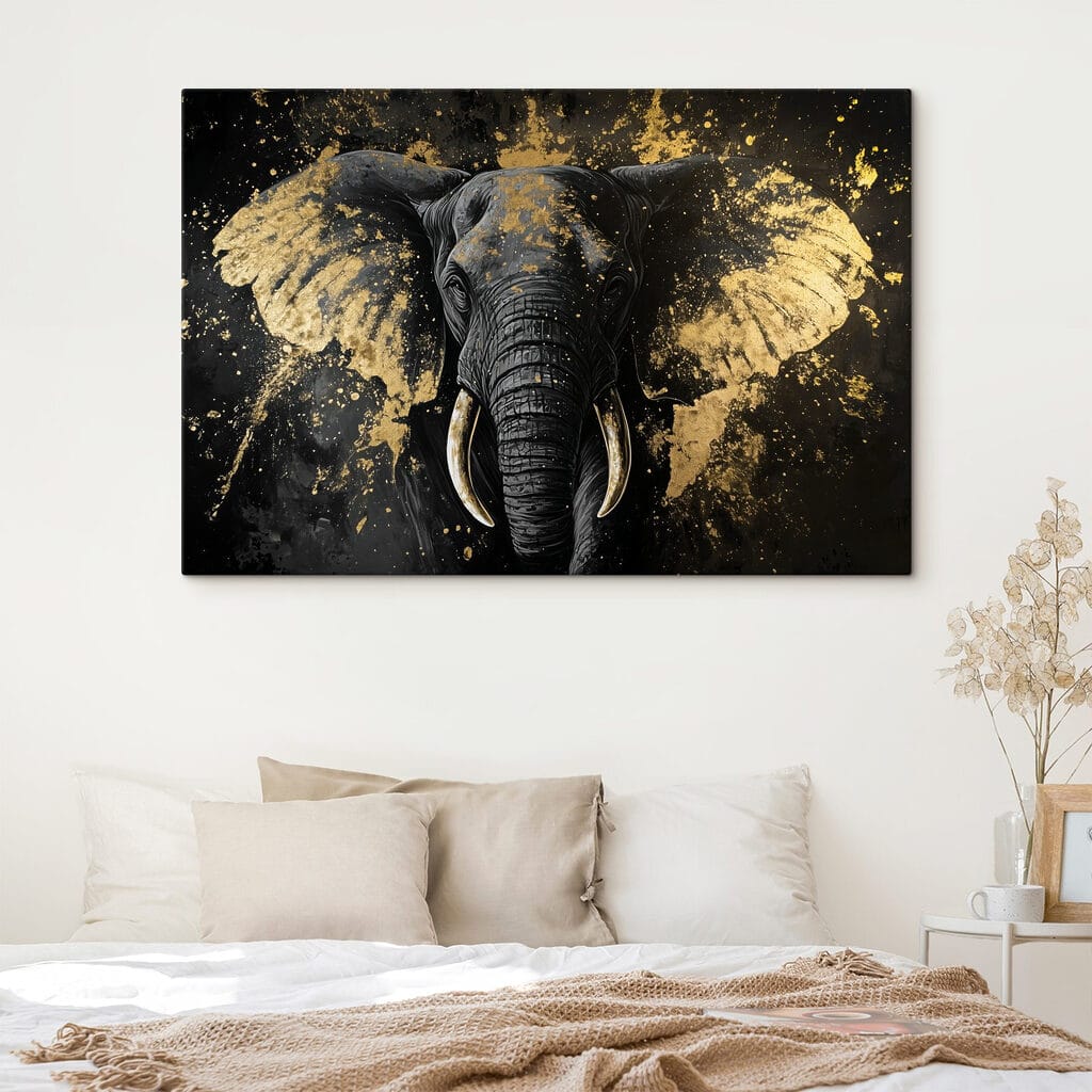 Elefante entre salpicos dourados num interior
