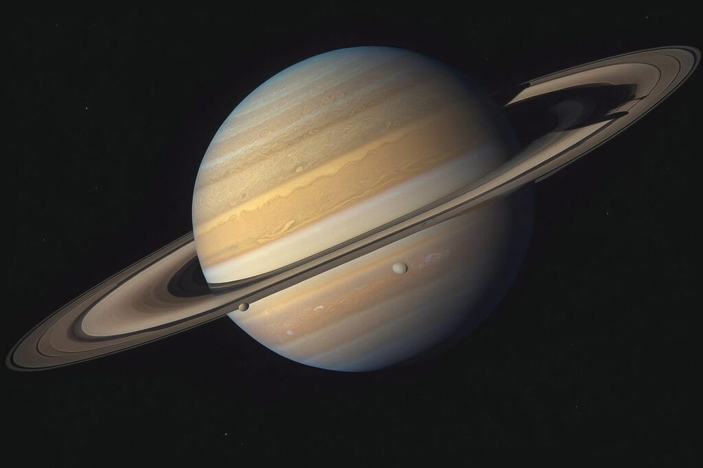 Saturno contra o espaço — design completo