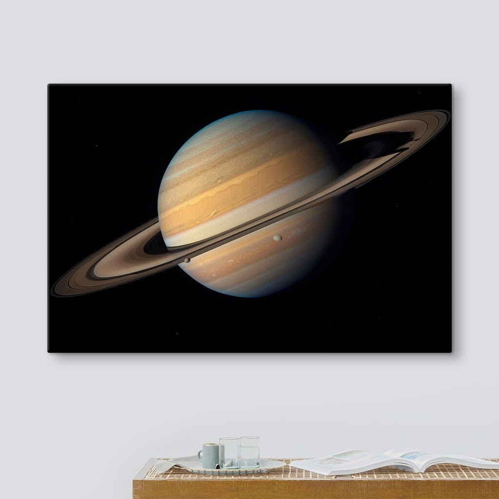 Saturno contra o espaço — interior 3