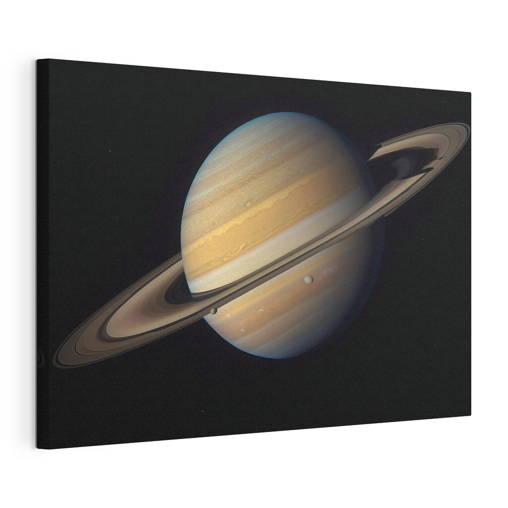 Saturno contra o espaço — vista do produto