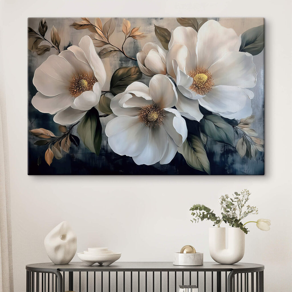 Flores brancas entre folhas — interior 1