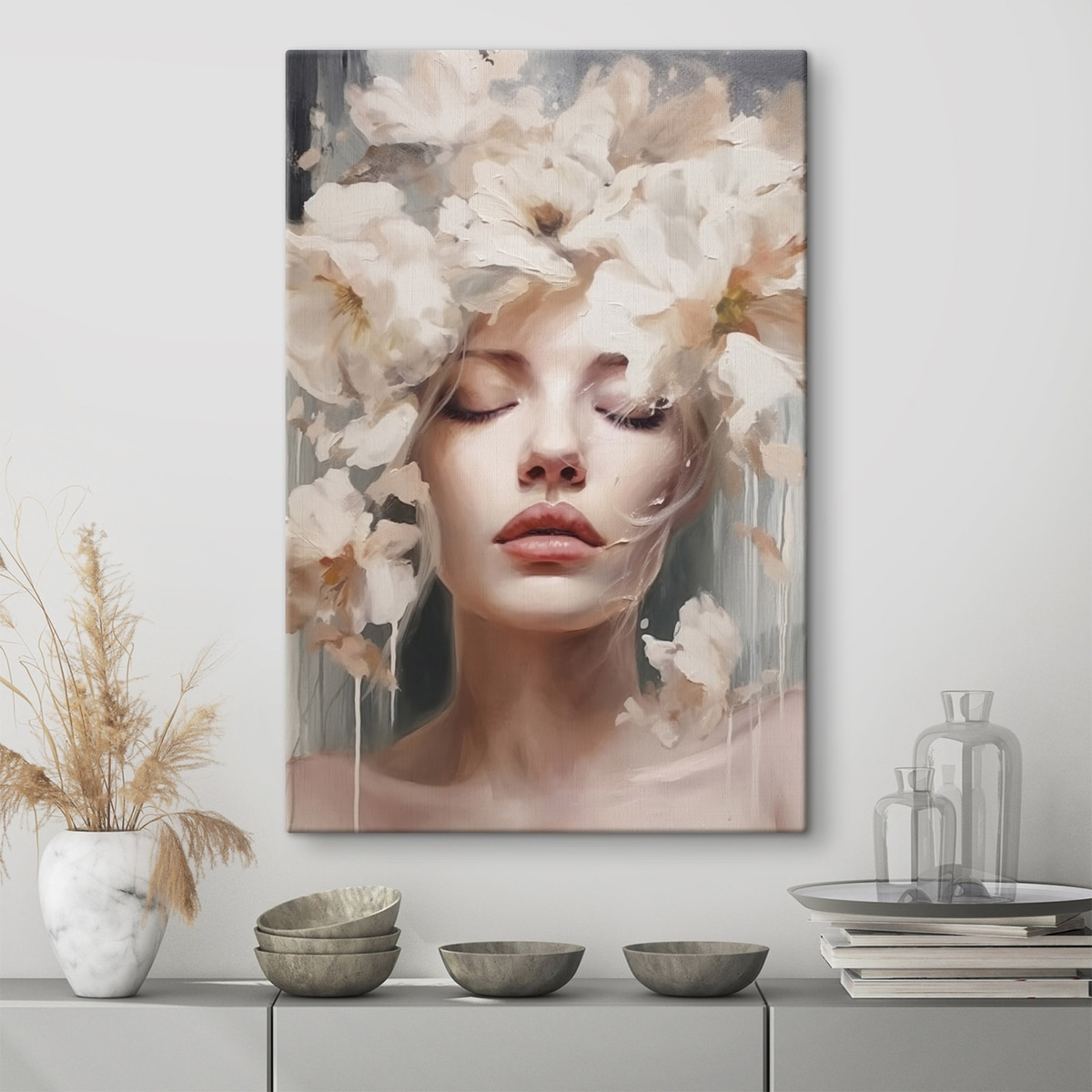 Mulher com flores brancas — interior 1