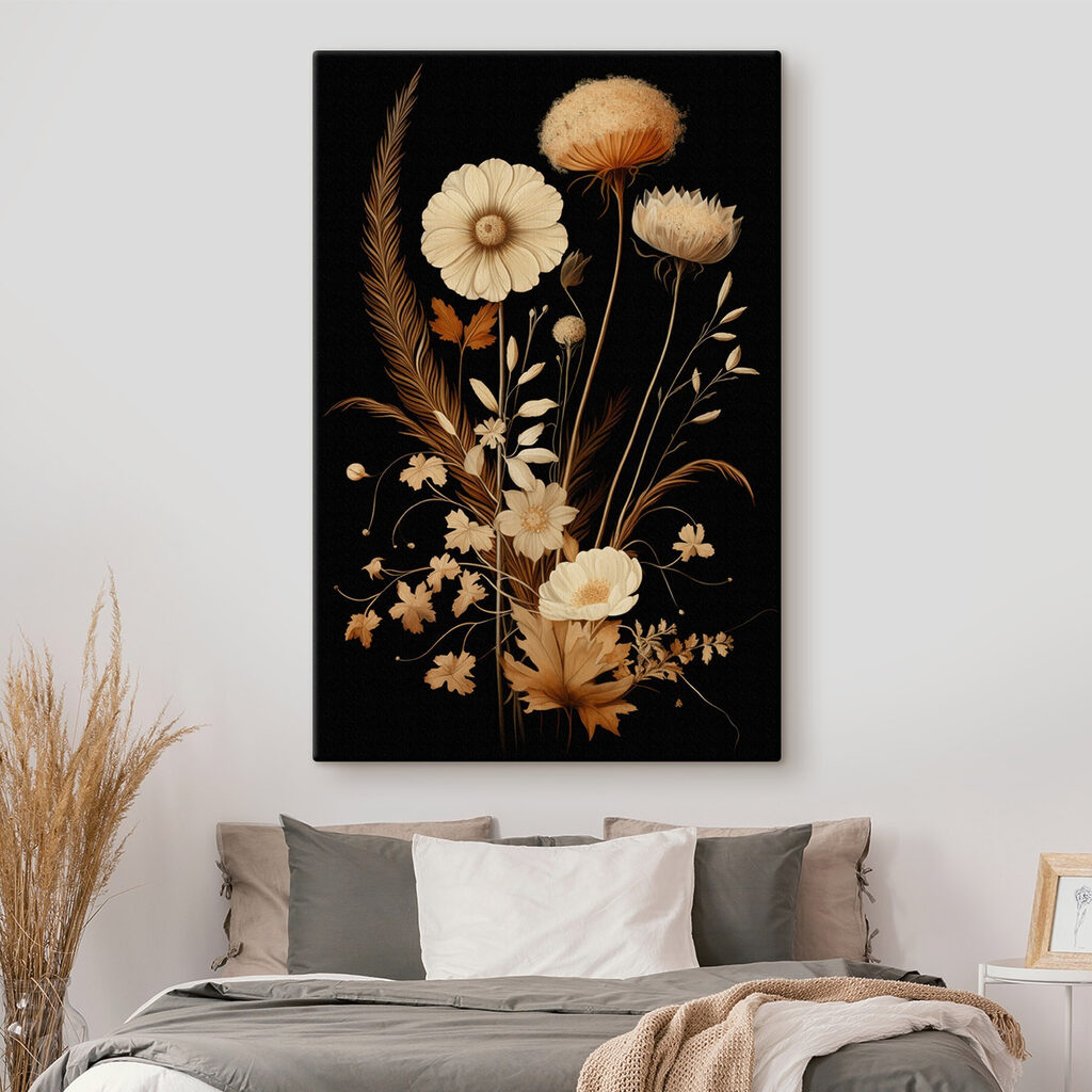Flores claras sobre preto num interior