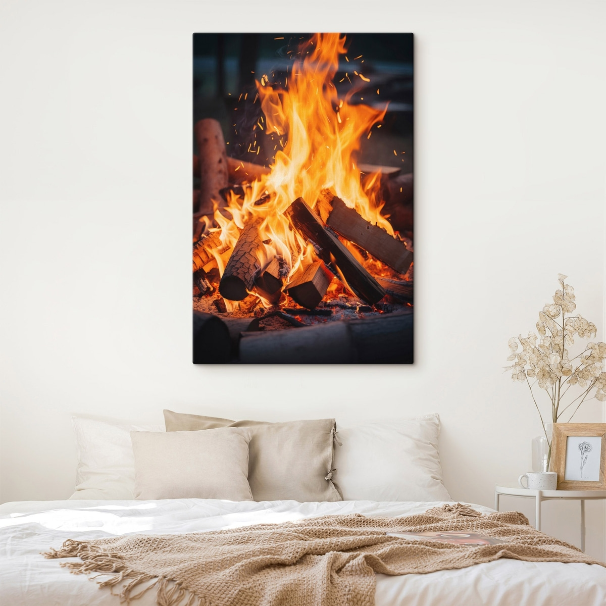 Fogueira ardente com lenha — interior 2
