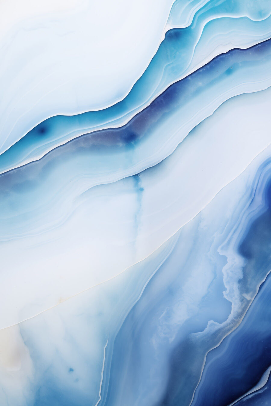 Corrente azul sobre branco — design completo