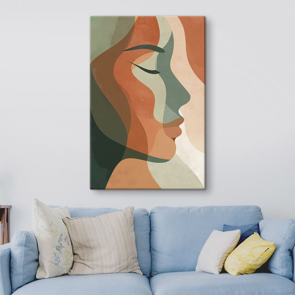 Perfil feminino em verde num interior