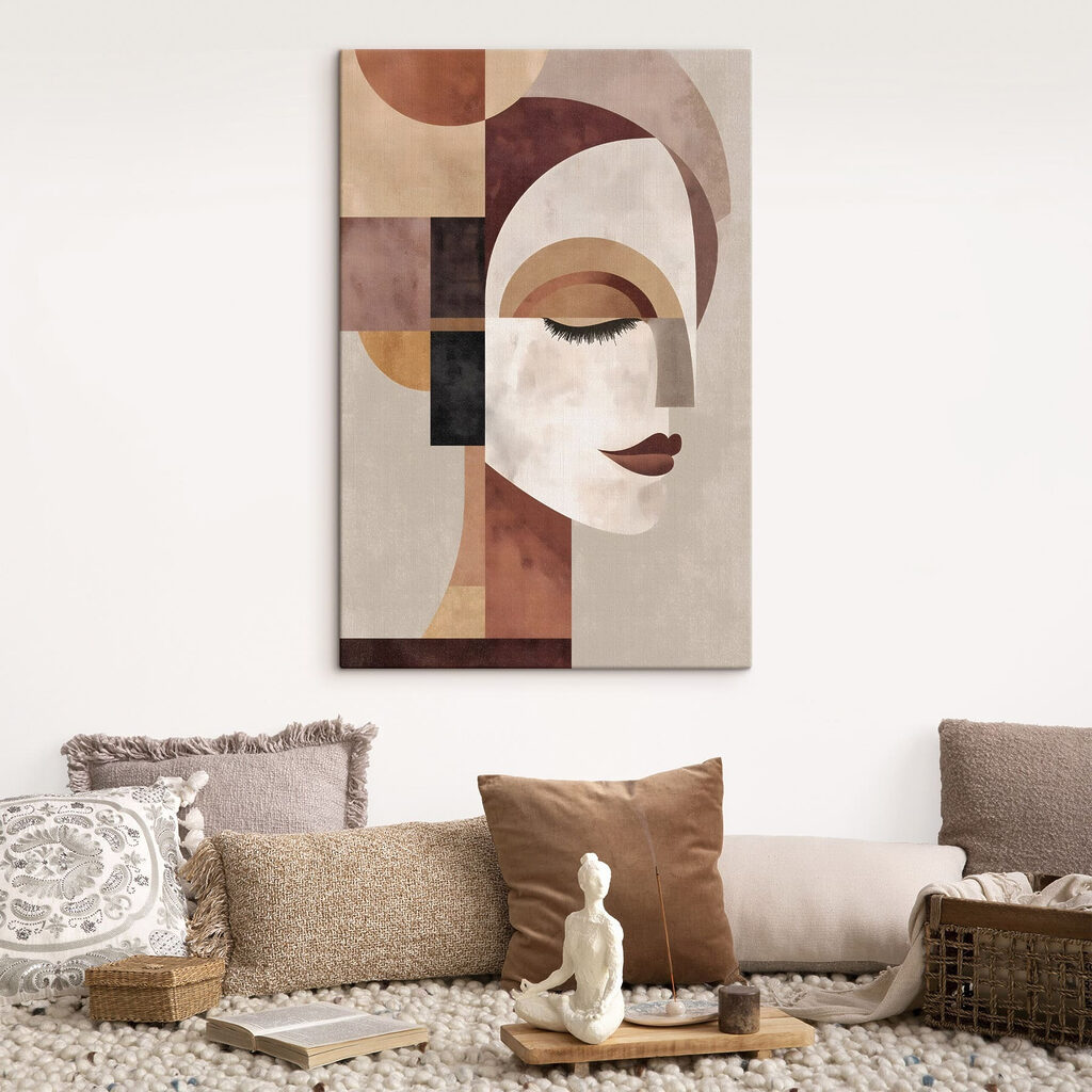 Rosto sereno sob arcos — interior 2