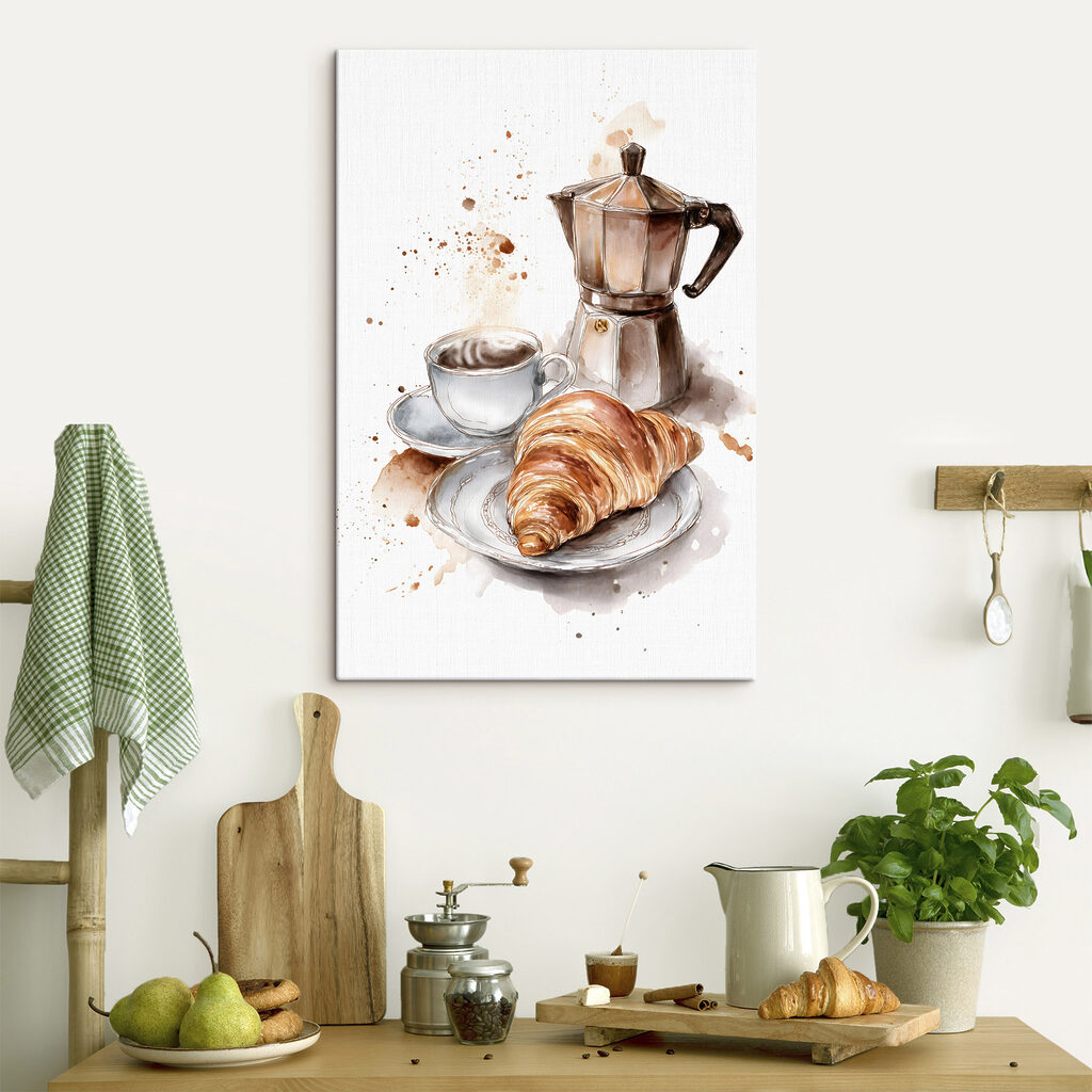 Bule e croissant num interior