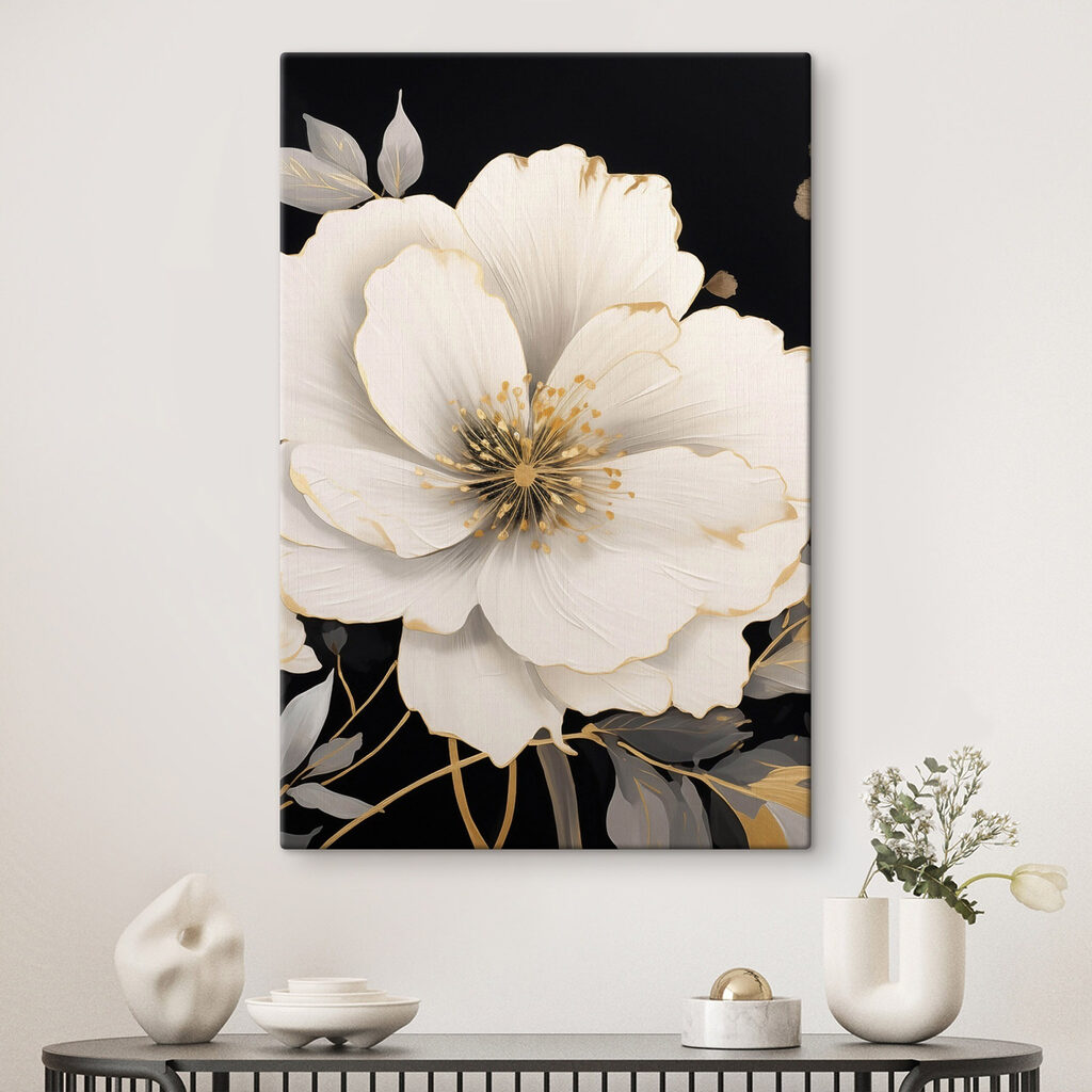 Flor branca no escuro — interior 2