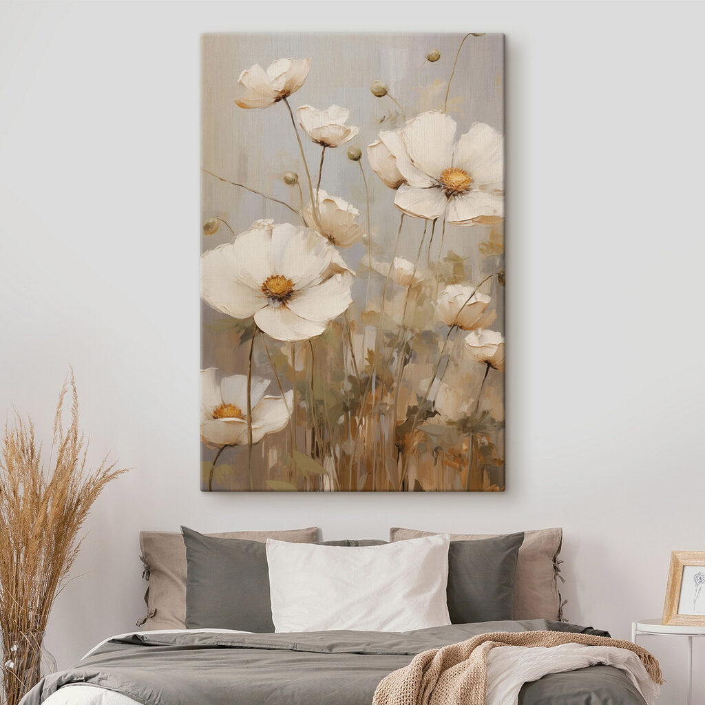 Flores brancas entre bege — interior 2