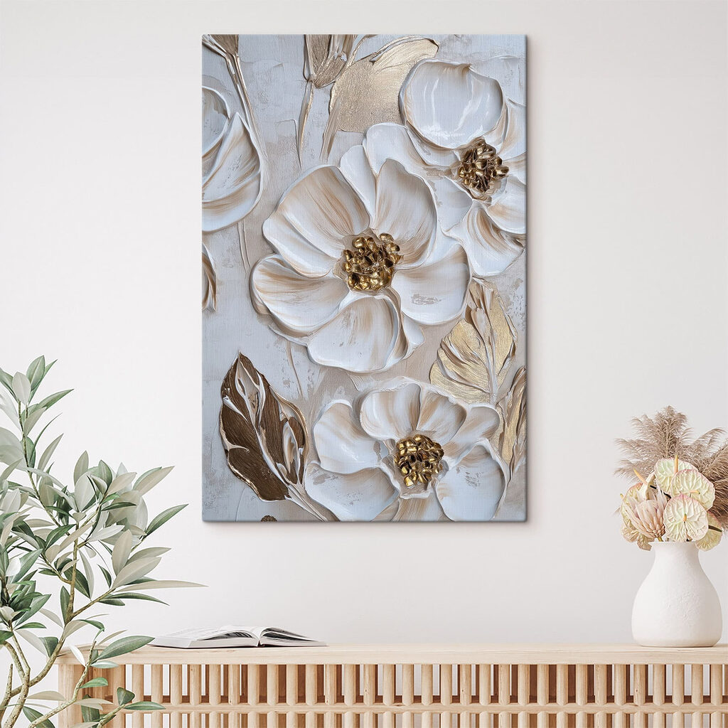Flores brancas e dourado — interior 1