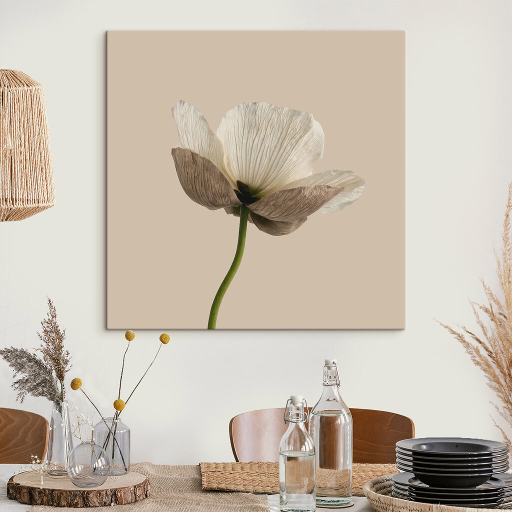Flor em haste verde — interior 3