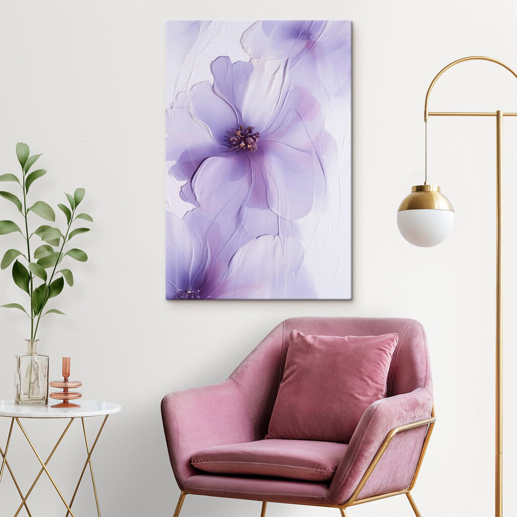 Flor lilás sobre branco — interior 1