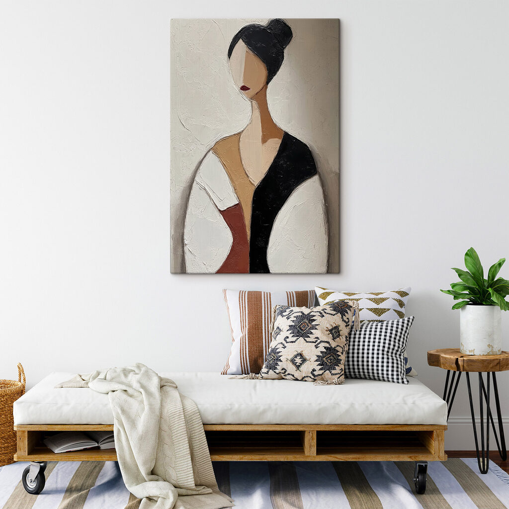 Mulher em preto-e-branco — interior 2