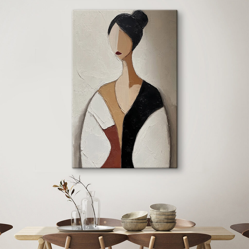 Mulher em preto-e-branco — interior 1