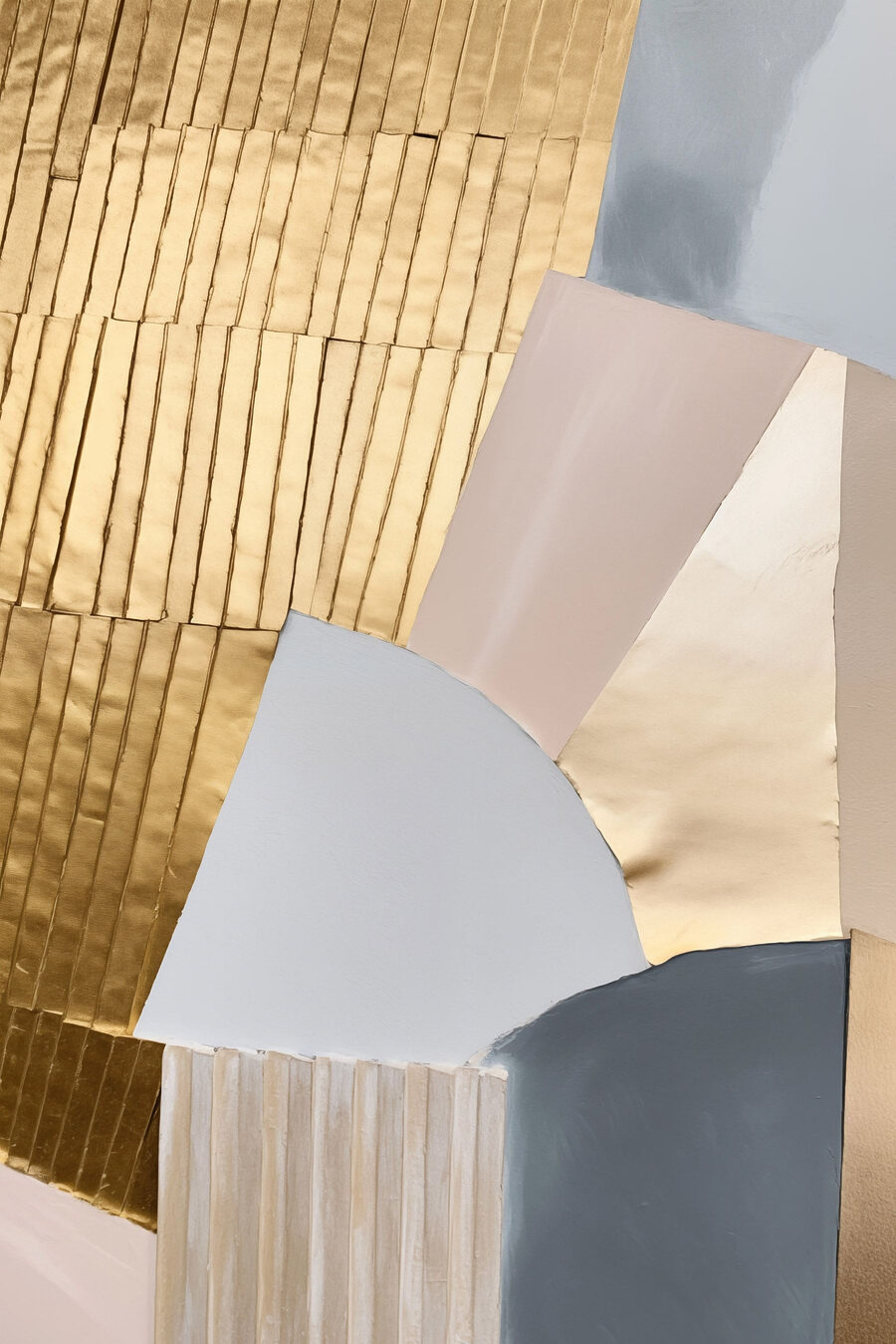 Leques dourados em pastel — design completo