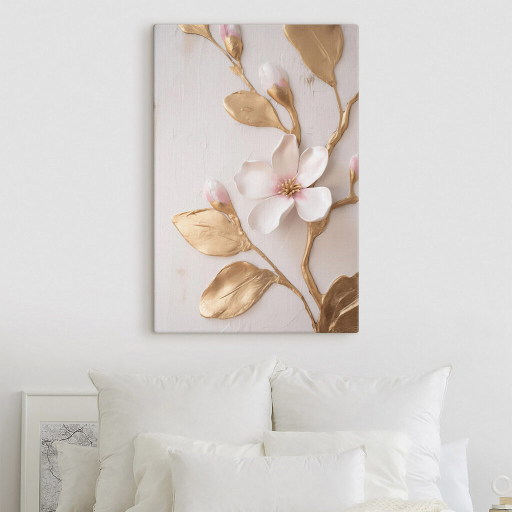 Flor branca, folhas douradas — interior 2