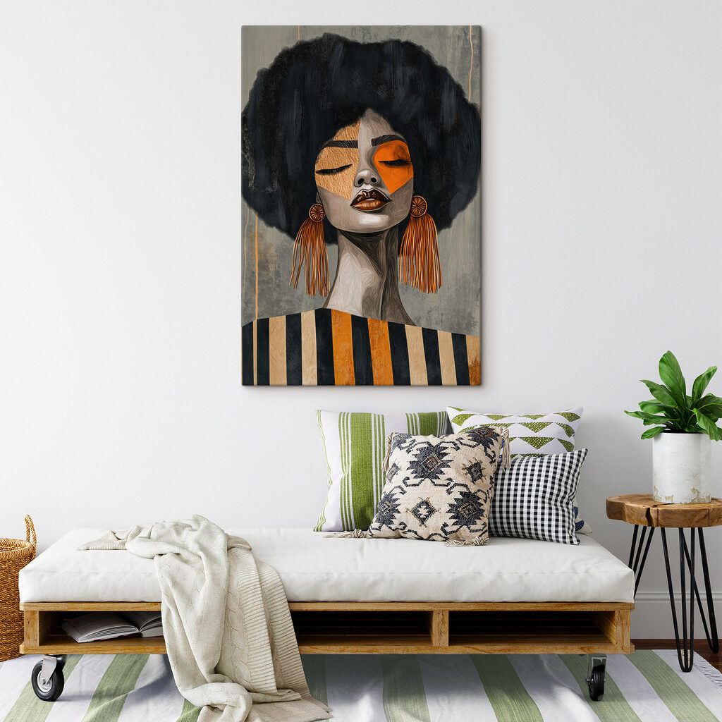 Mulher com brincos laranja — interior 2