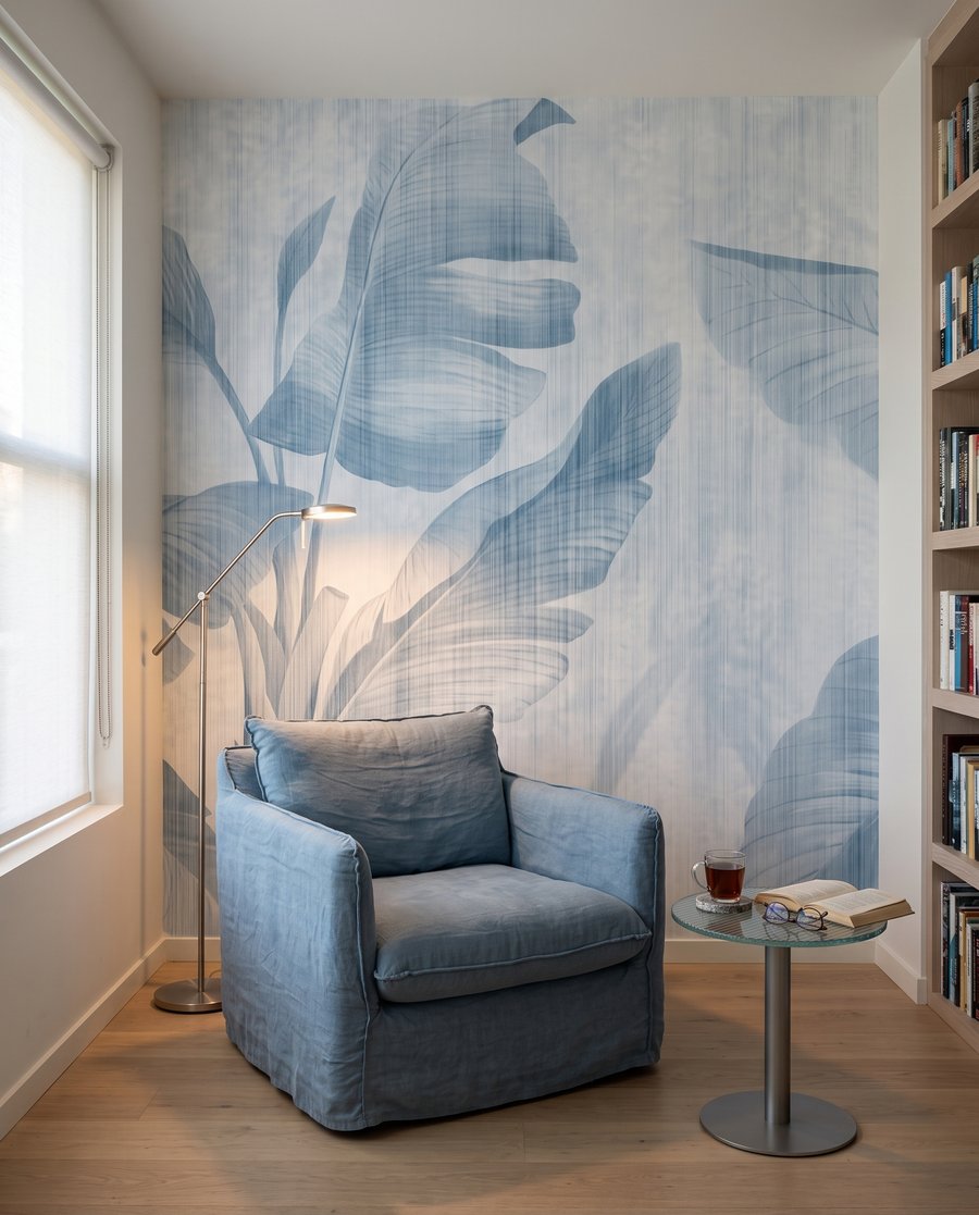 Folhas recortadas nas margens — interior 3