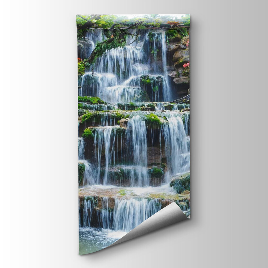 Cascata sobre degraus verdes — vista do produto