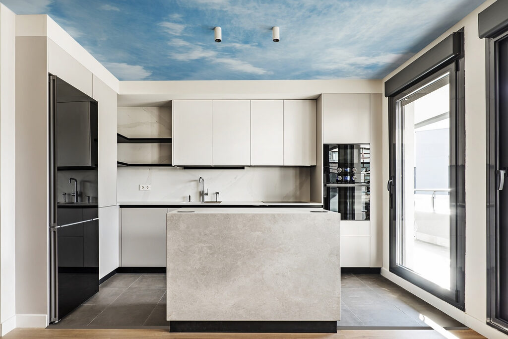 Rastos de nuvens brancas — interior 8