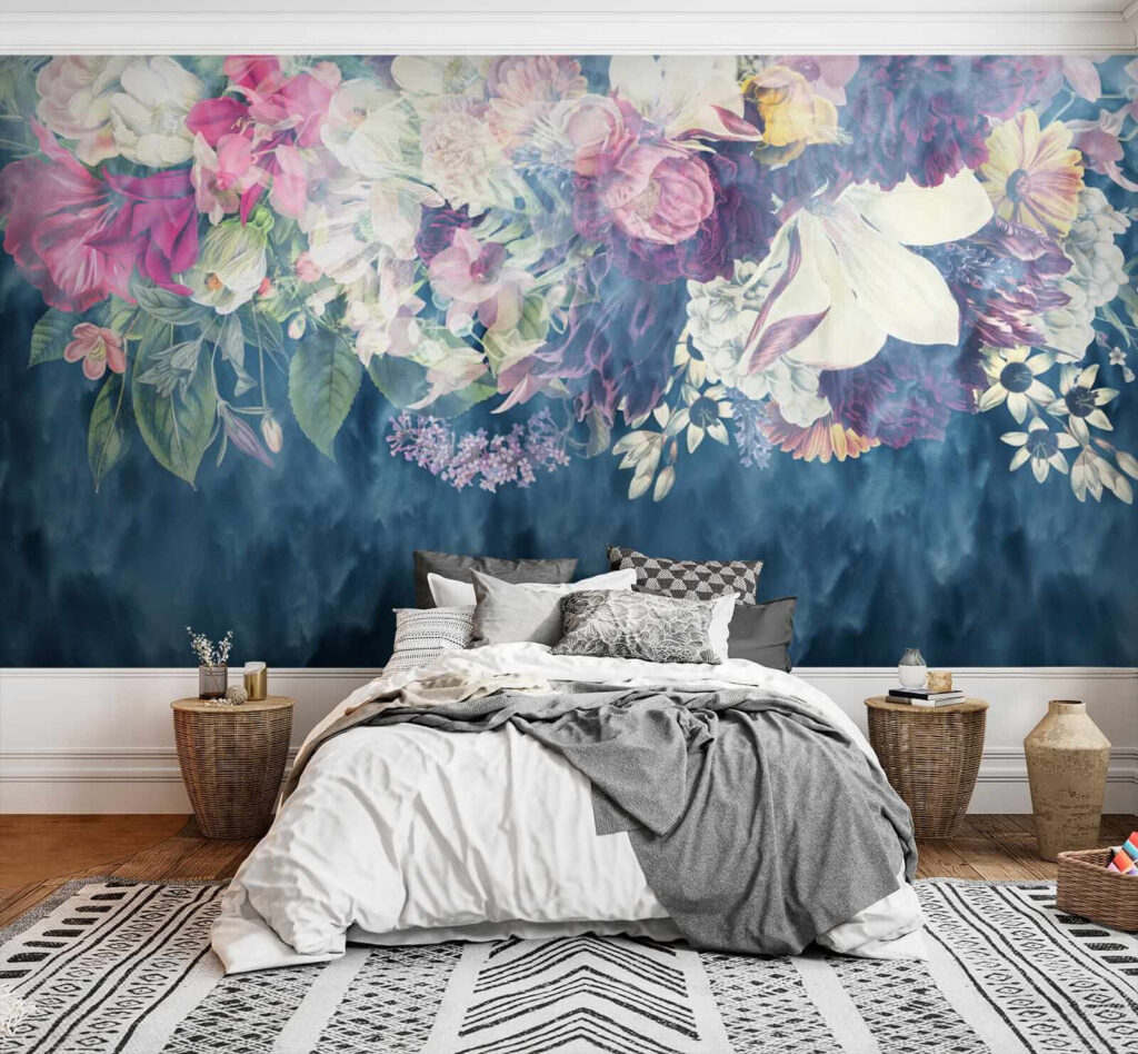 Flores sobre pinceladas azul-escuras — interior 2