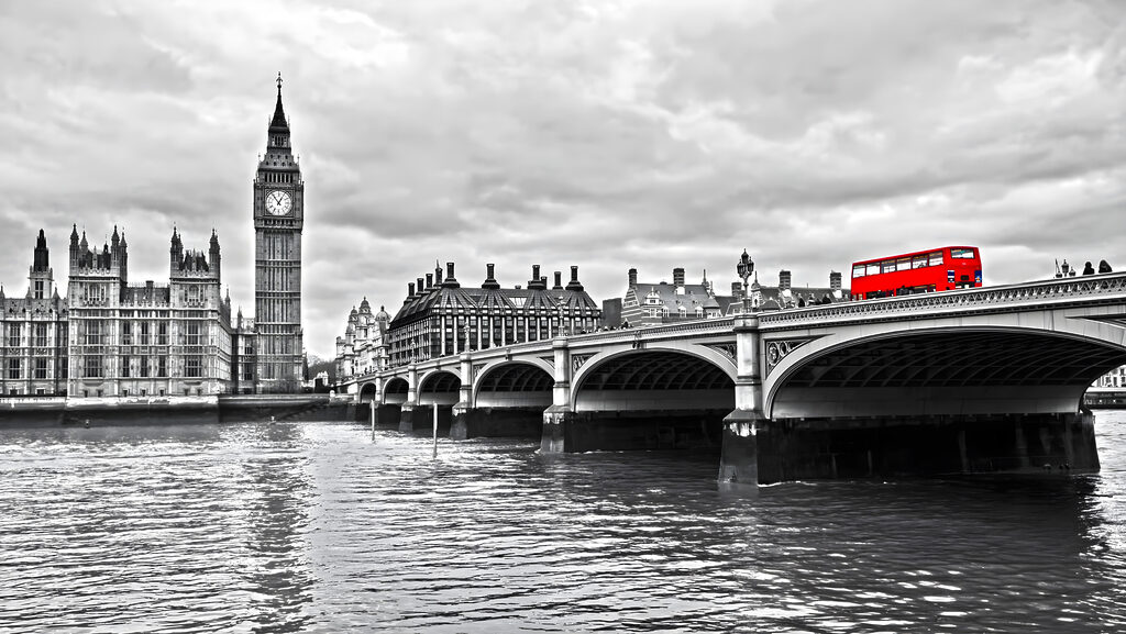 Autocarro vermelho em Westminster — design completo