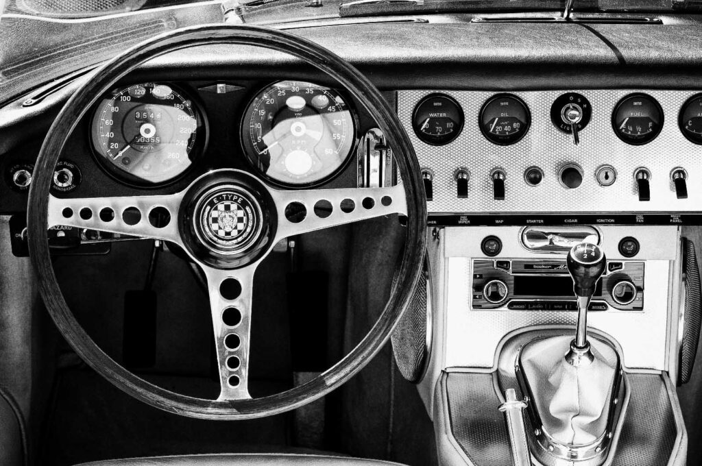 Painel de carro clássico — design completo