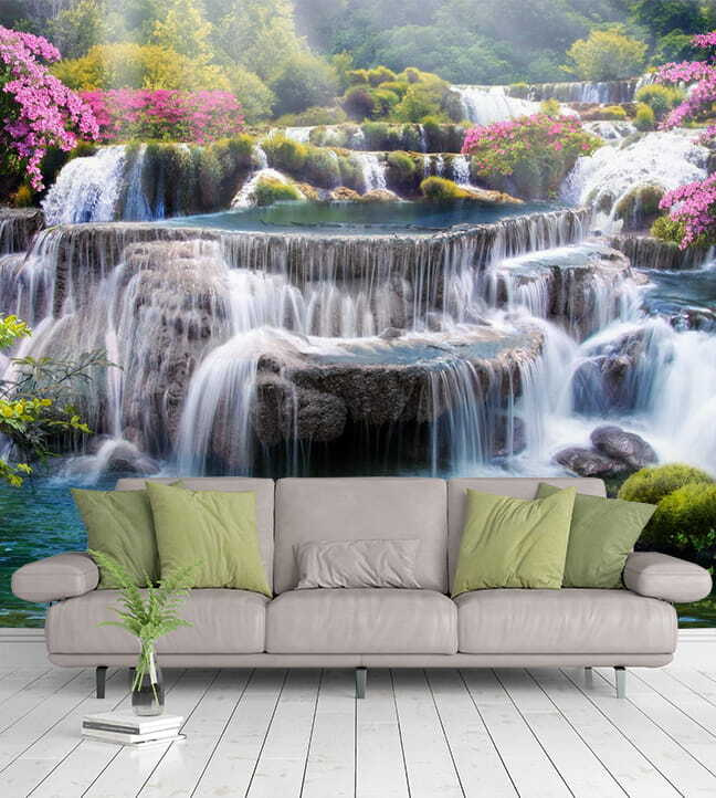 Cascata entre arbustos — interior 5