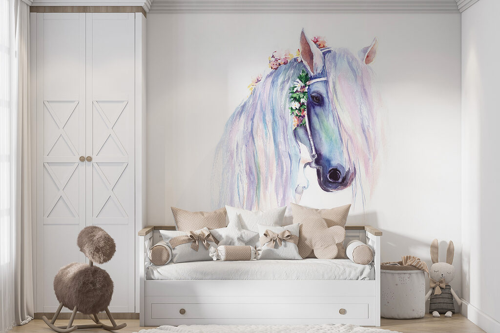 Cavalo branco com flores — interior 2