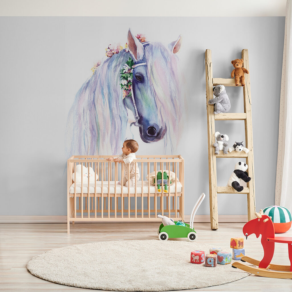 Cavalo branco com flores — interior 3
