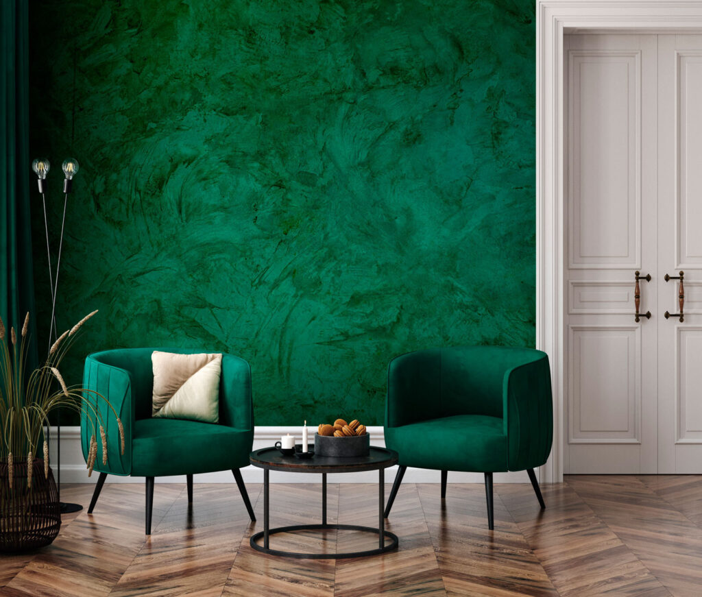 Verde esmeralda com veios num interior